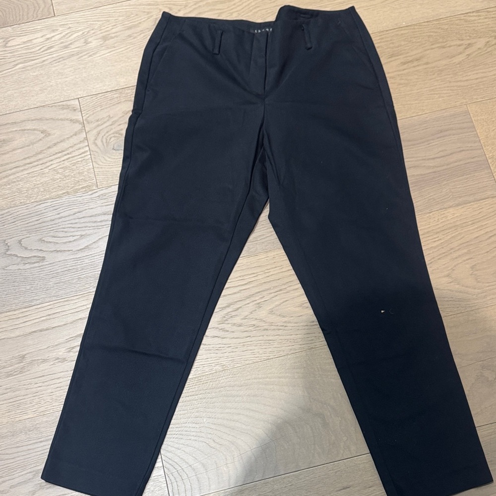 Theory Women's Black Capris